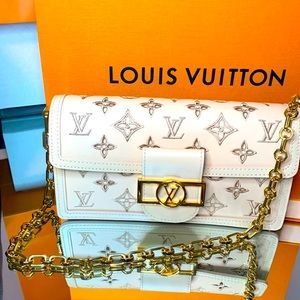 New Louis Vuitton Dauphine East West H27 Handbag
